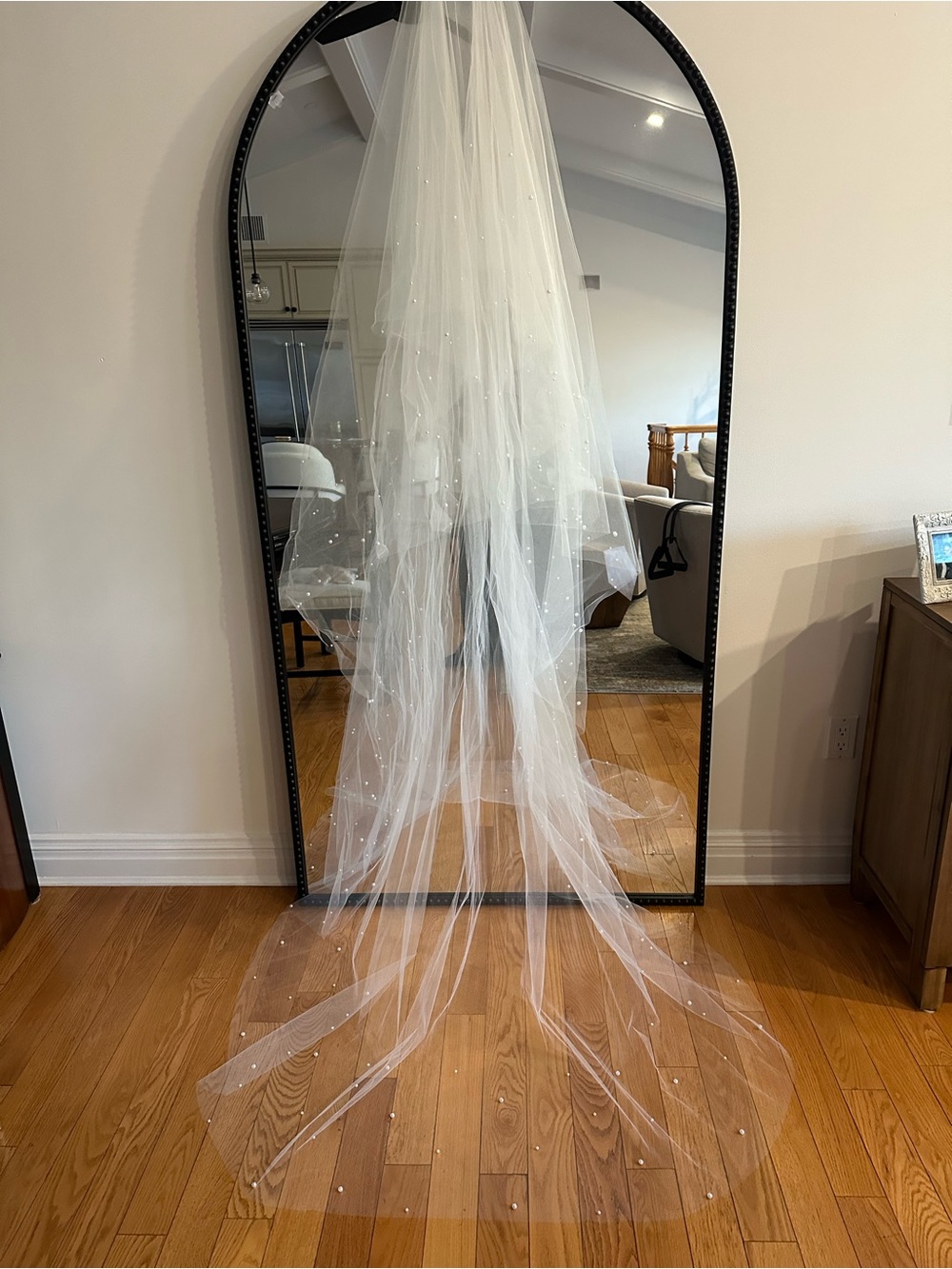 Pearl-Embellished White Bridal Veil